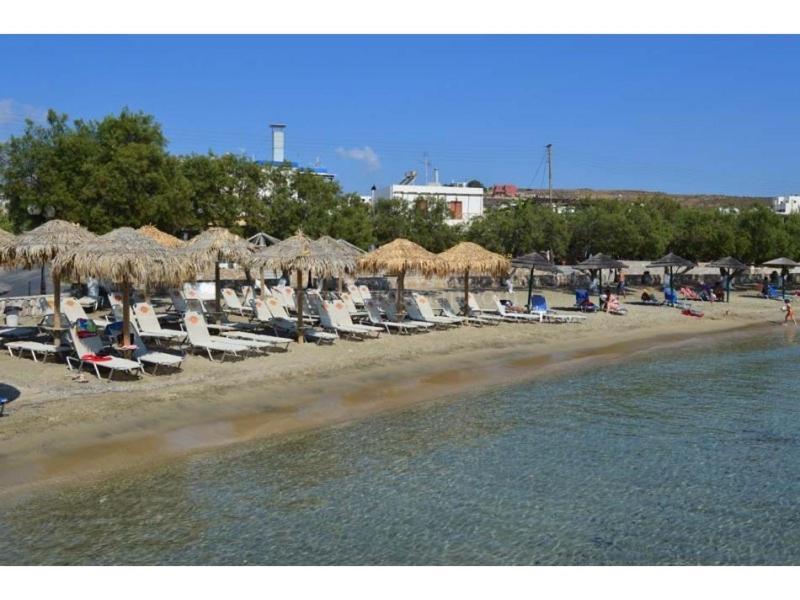 Lalari Beach Suites Vári Екстериор снимка