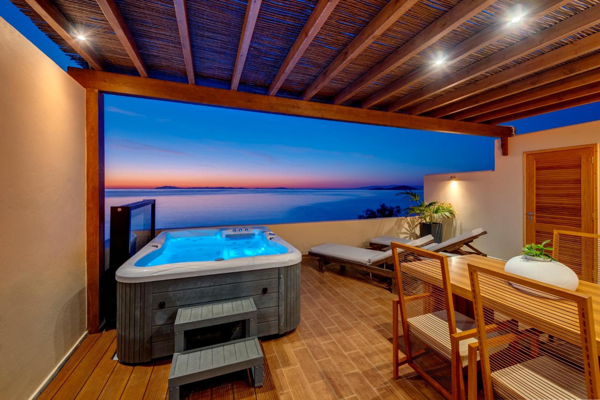 Lalari Beach Suites Vári Екстериор снимка