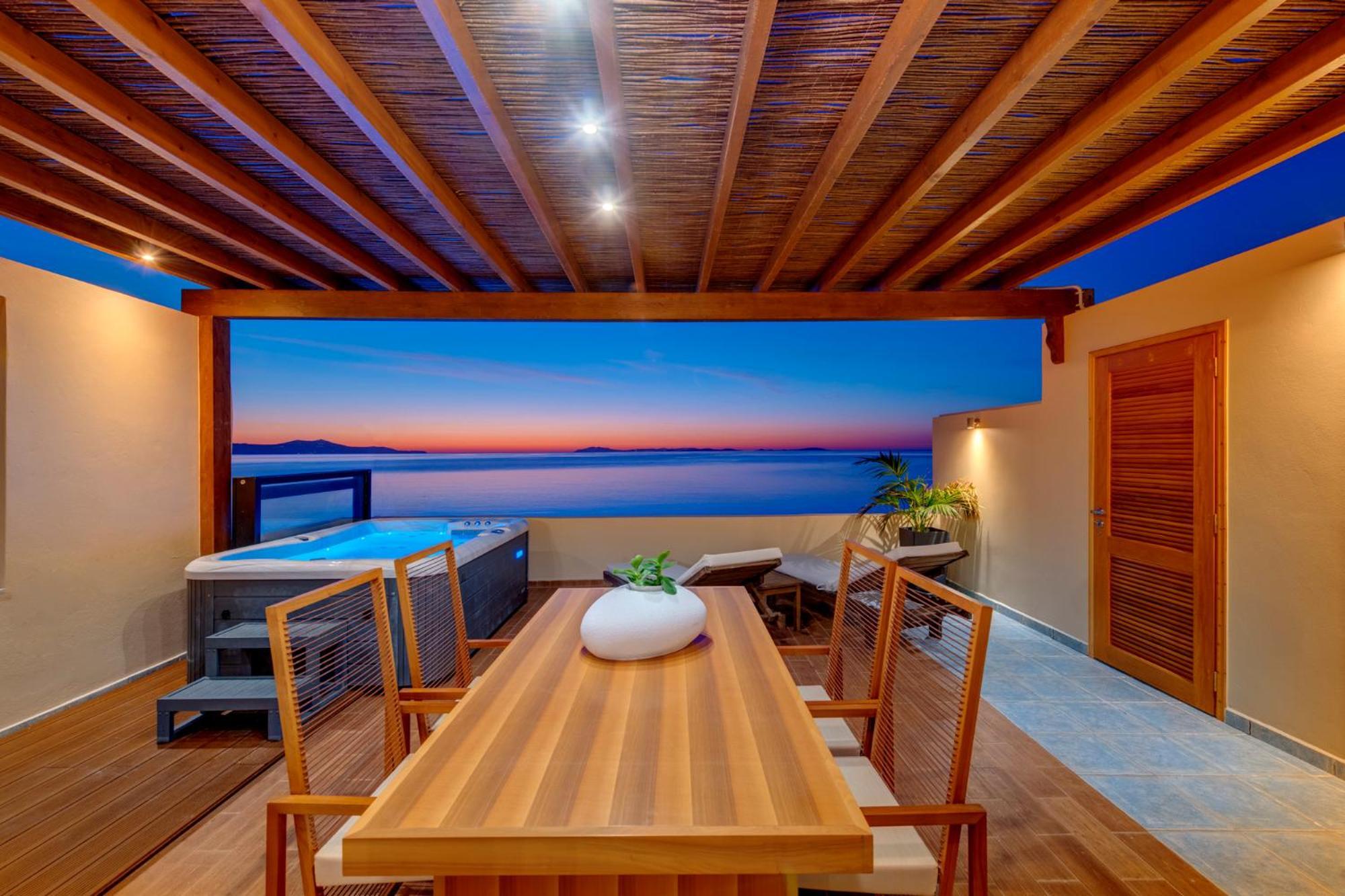Lalari Beach Suites Vári Екстериор снимка