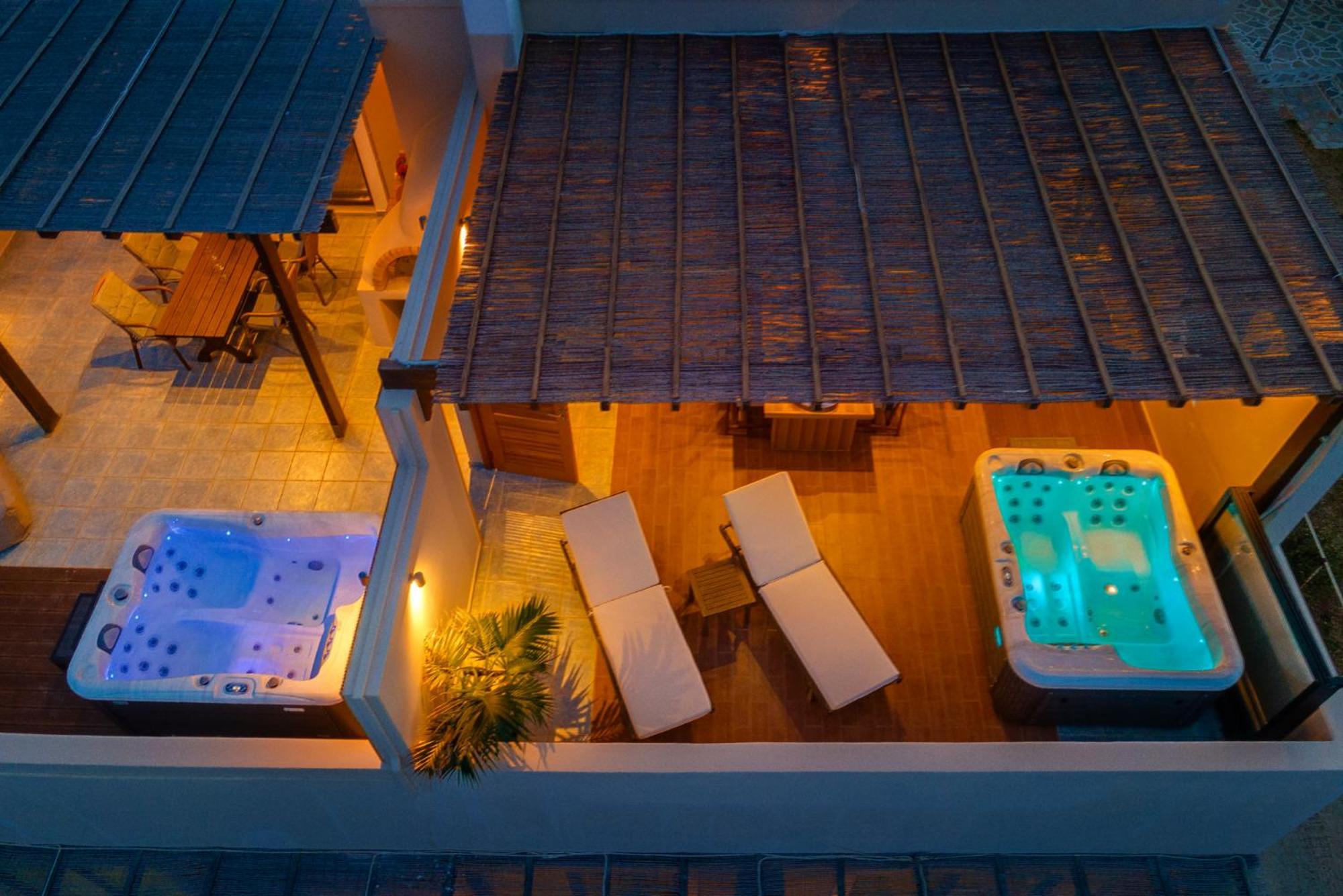 Lalari Beach Suites Vári Екстериор снимка