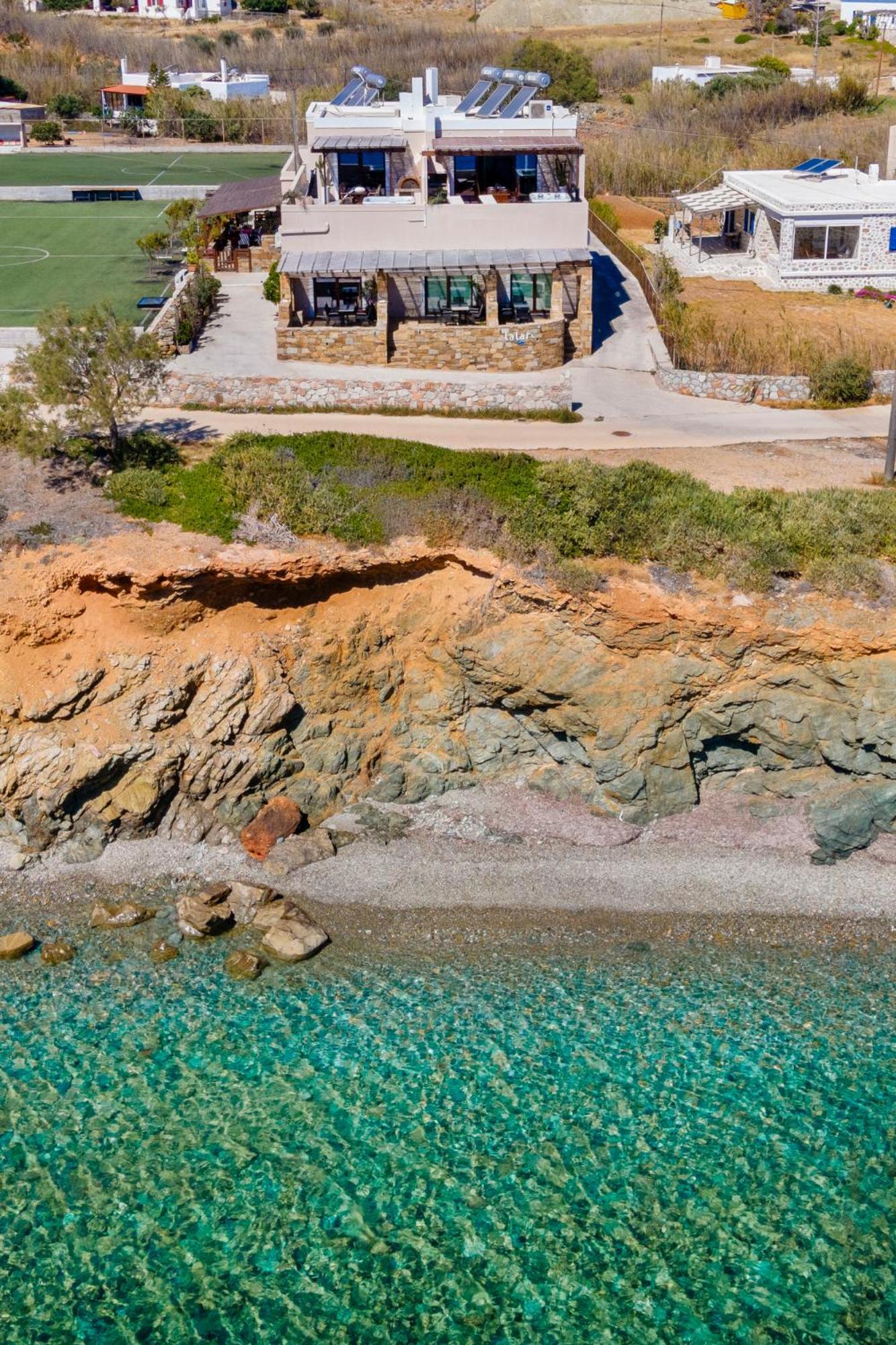 Lalari Beach Suites Vári Екстериор снимка